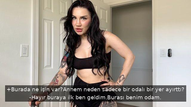 Cinsel Gerilim Yaşadığı Sapık Üvey Kız Kardeşinin Seksiliğine Dayanamayıp Sikmeye Başlıyor